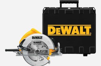 Notre test de la scie circulaire filaire DEWALT DWE575K-QS