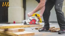 Les astuces pour utiliser votre scie circulaire dans des espaces restreints