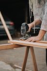 Les techniques pour couper des angles précis avec votre scie circulaire